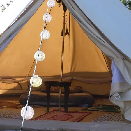 Nuit Insolite A La Ferme, Inuit Dream Tent